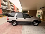 Ford Expedition XLT 2017 – 4x4 – Excellent Condition